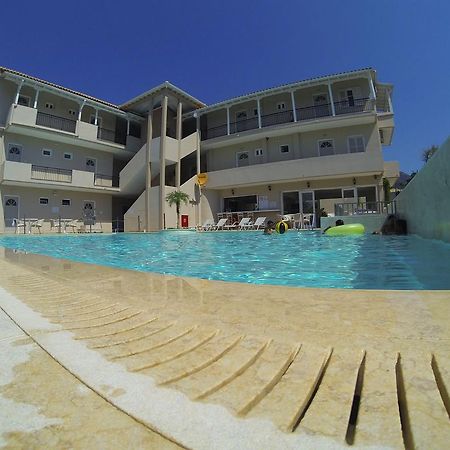 Happyland Hotel Apartments Nydri  Luaran gambar