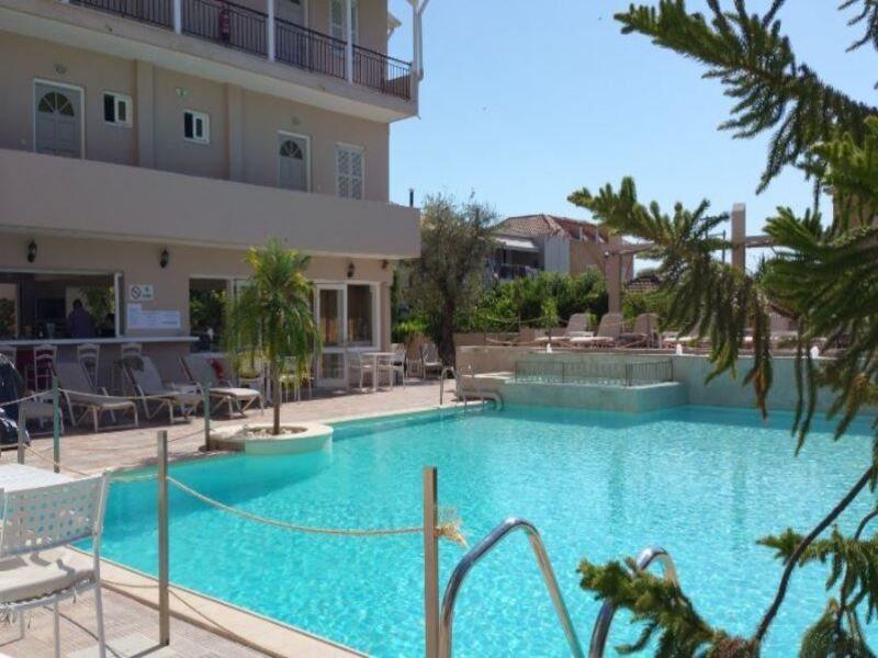 Happyland Hotel Apartments Nydri  Luaran gambar