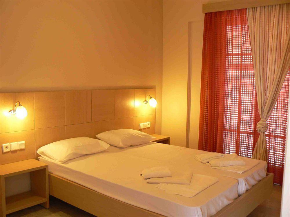 Happyland Hotel Apartments Nydri  Luaran gambar