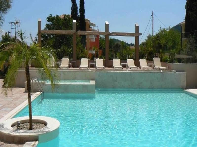 Happyland Hotel Apartments Nydri  Luaran gambar