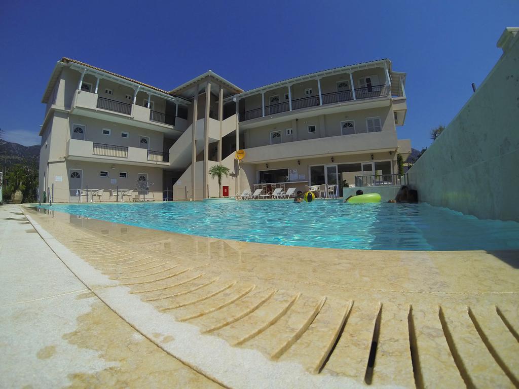 Happyland Hotel Apartments Nydri  Luaran gambar